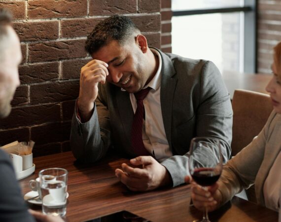 Zit je naast Henk van IT tijdens de lunch? Zo start je het gesprek